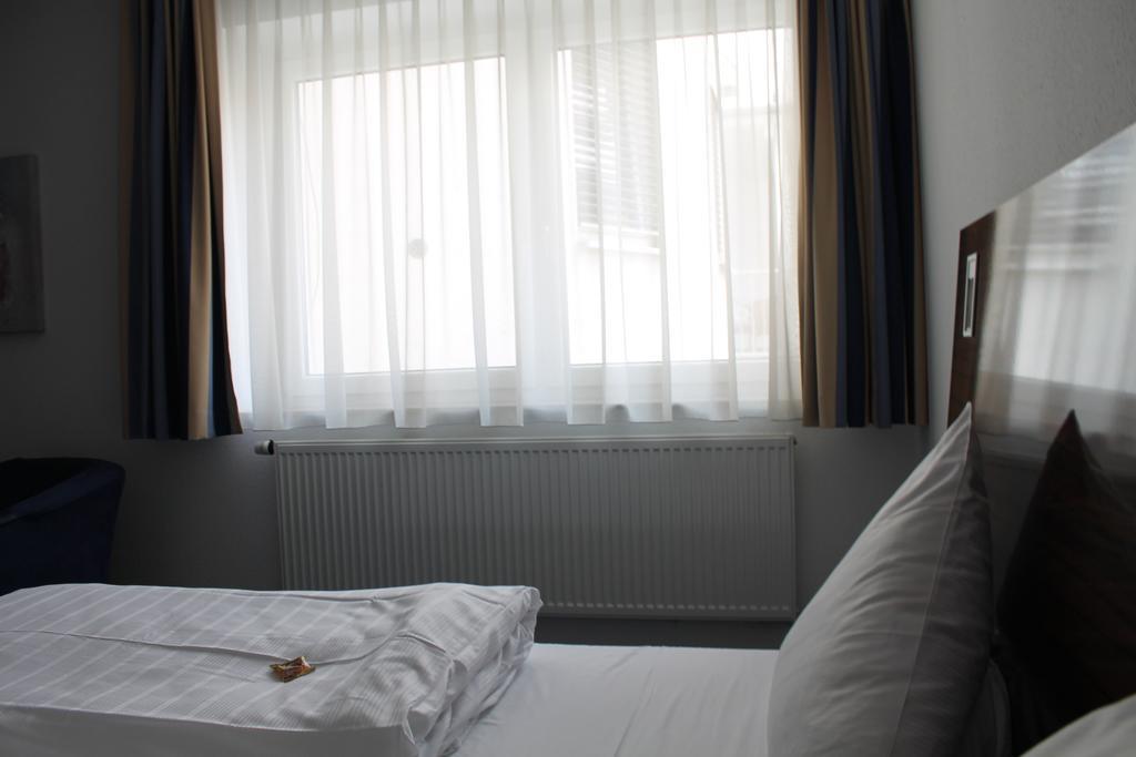 City Hotel Kassel Quarto foto